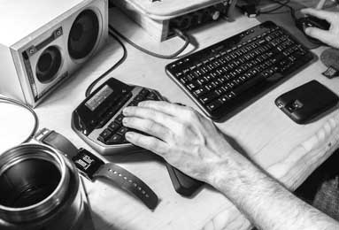 7成概率冲欧冠！曼联瞄准4人，夏窗豪赌能否圆梦